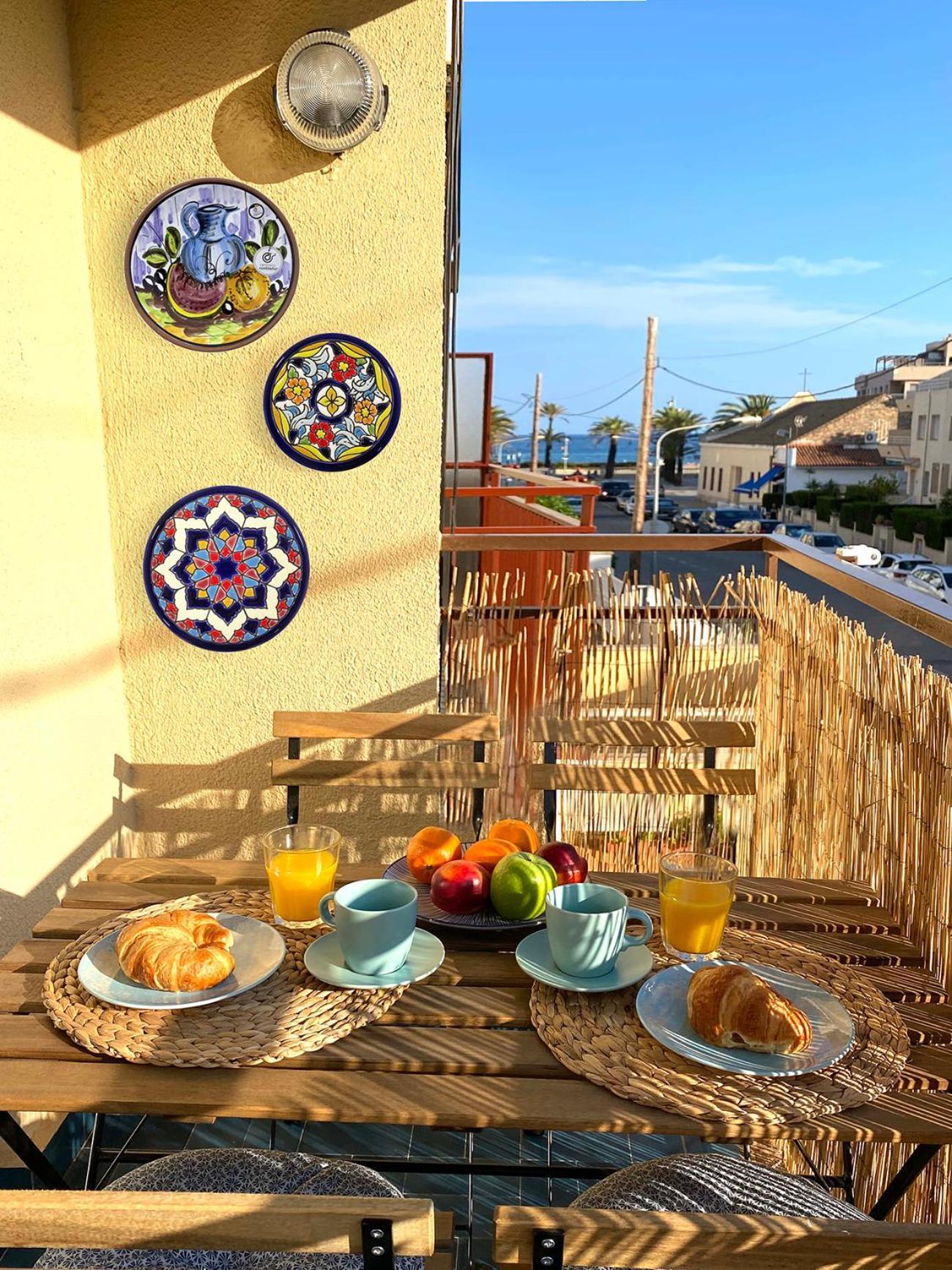 Beach Flat With Terrace Sant Salvador Bagian luar foto